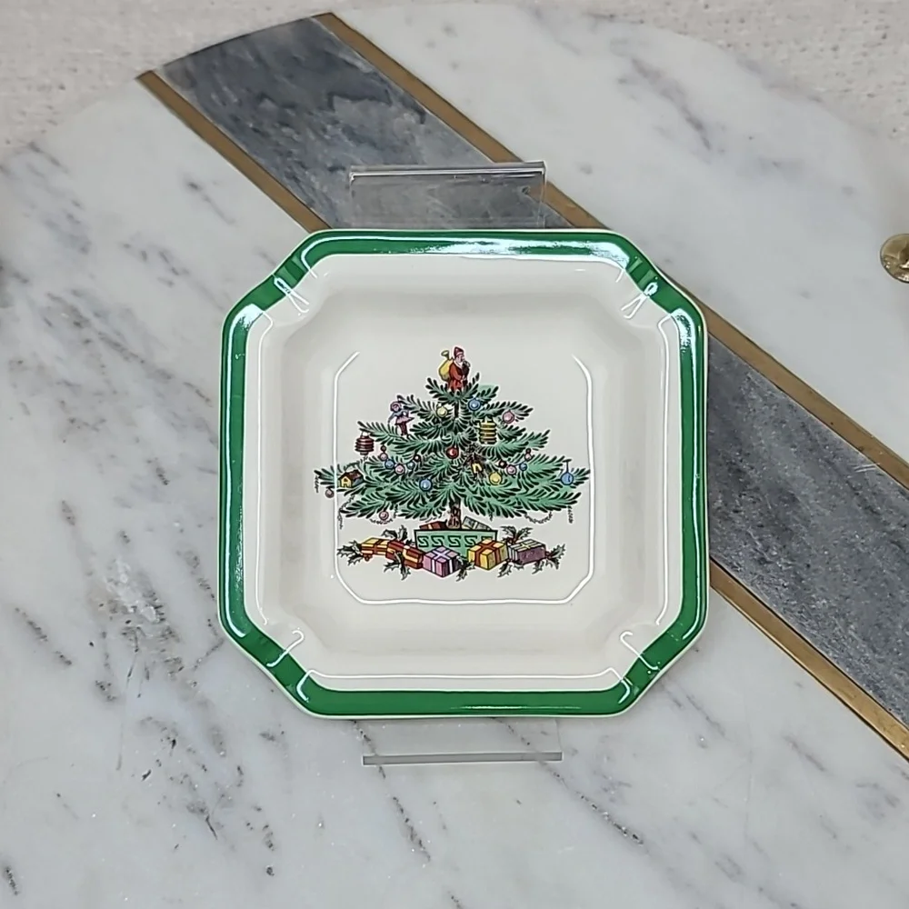 Spode Christmas Tree Classic Vintage Collectible Ceramic Square Ash Tray